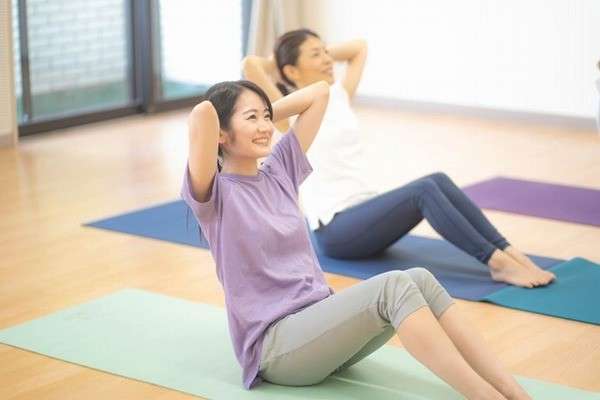  腹筋を鍛えるとお腹が引っ込むという意見