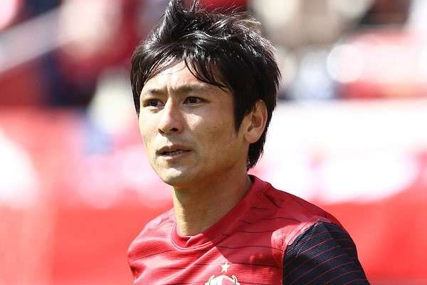 【松田直樹 vs 宮本恒靖 vs 森岡隆三 vs 中田浩二】中田浩二の実績や特徴