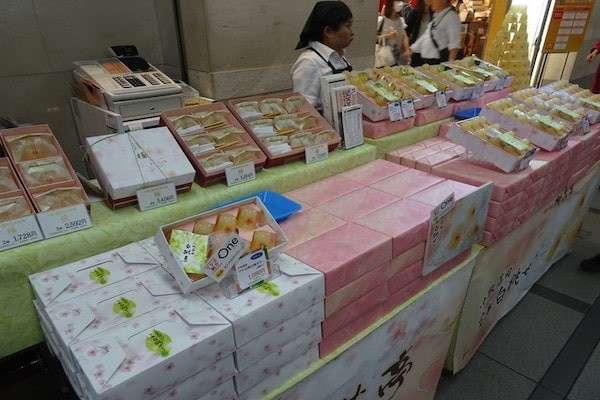 【夏季限定 プチ完熟白桃ぜりー】は好き嫌いが分かれる？