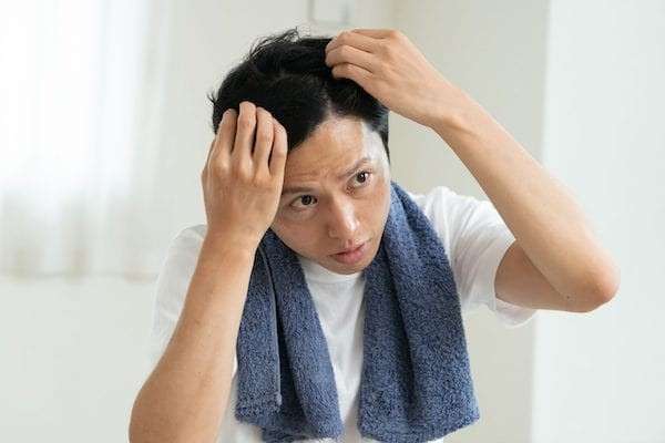 【筋トレは薄毛予防・改善できない】という意見