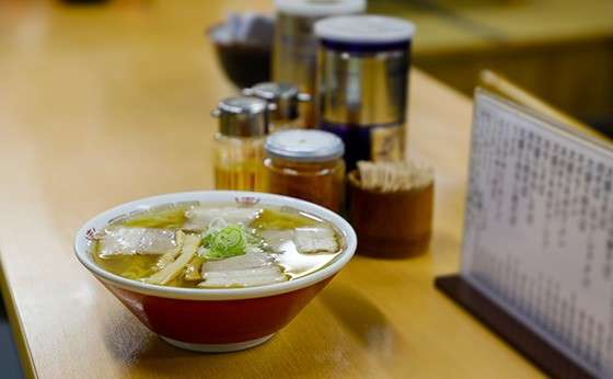 現地の喜多方市で食べ歩き！
