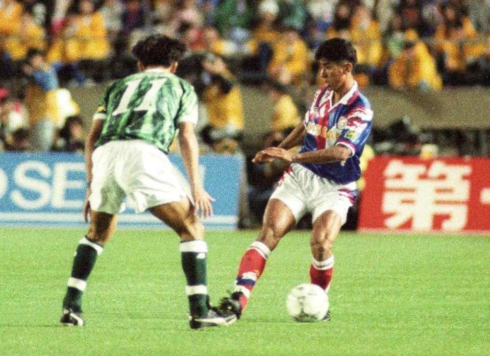 井原正巳は国立大学を経てプロサッカー選手に