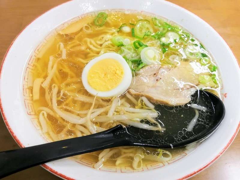 鳥取牛骨ラーメンは、牛骨スープの極み！