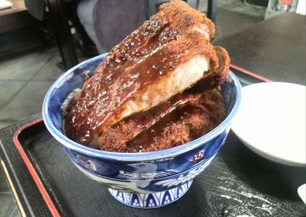 【ソースカツ丼】は好き嫌いが分かれる？