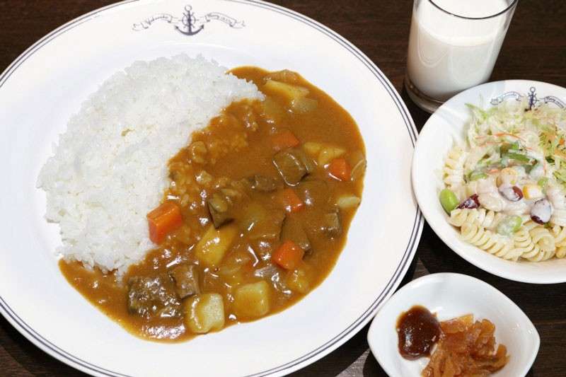 【横須賀海軍カレー】の評判