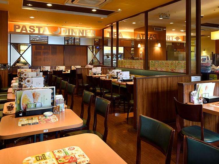 くつろぎたくなる店内