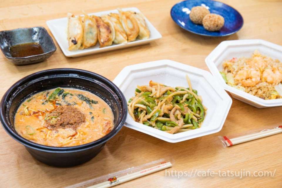 豊富なメニューでおひとりさまから家族連れまで楽しめる
