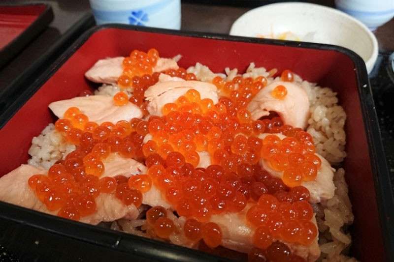 はらこ飯は栄養満点
