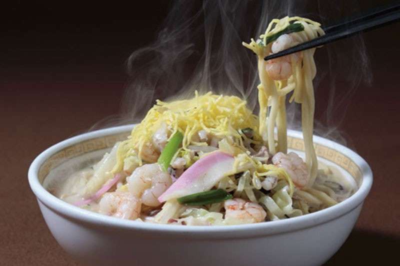 中華麺とは異なる「ちゃんぽん麺」！