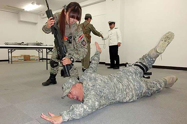 【軍事オタクの彼氏・彼女】のデメリットは？