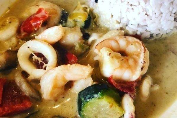 【グリーンカレー】の特徴・魅力