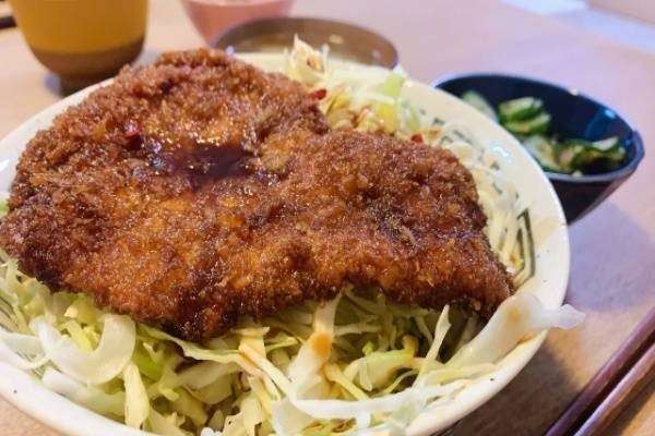 【ソース】の特徴・魅力