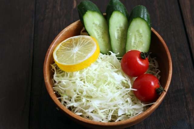 キャベツの青臭さは、レモンで消す!