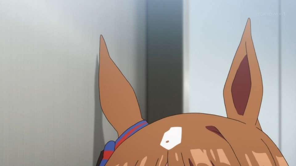 グラスワンダーの耳ピトシーン