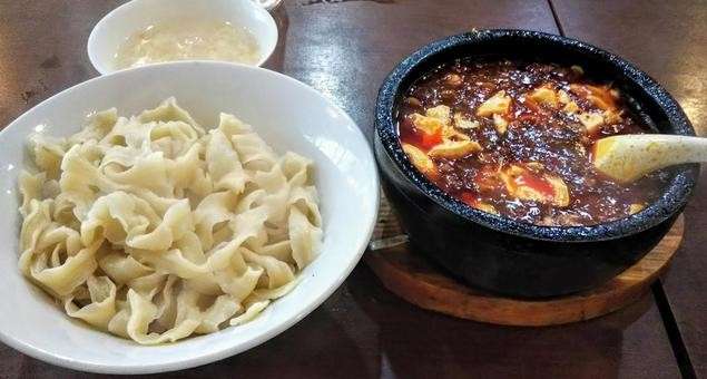 【刀削麺】の評判