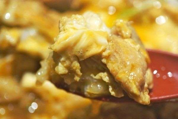 【親子丼】の特徴・魅力