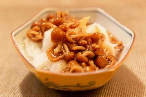  なめこの特徴