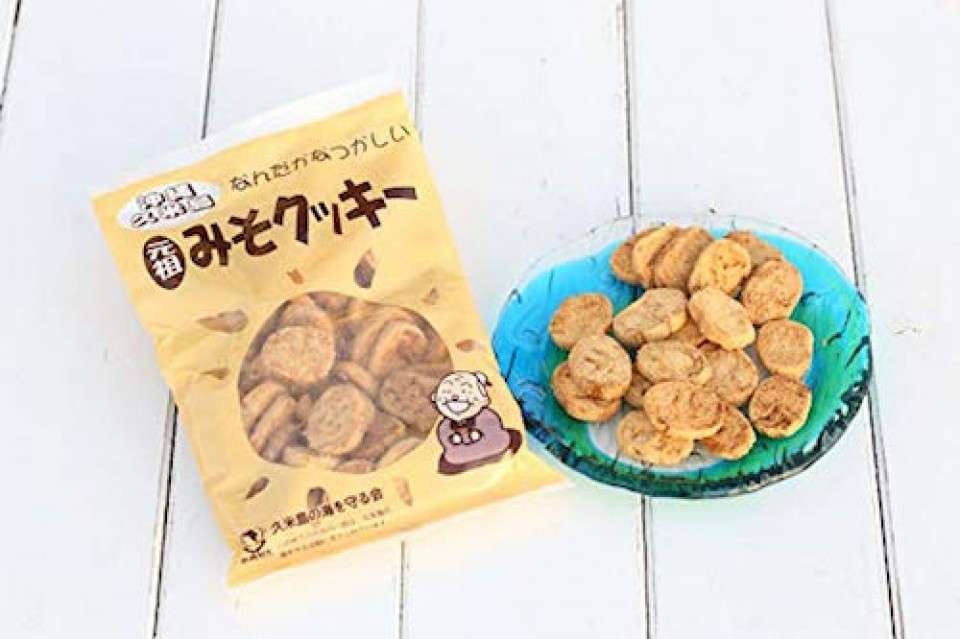 沖縄県の名物「元祖久米島のみそクッキー」
