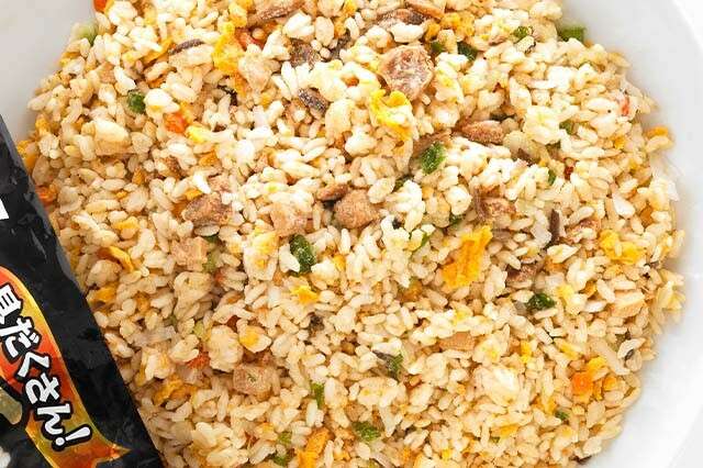 ニチレイ（冷凍食品）具材たっぷり五目炒飯】の特徴・魅力