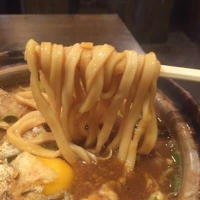 名古屋名物「味噌煮込みうどん」