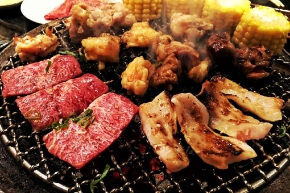 海外旅行の決め手は「食べ物の美味しさ」！画像